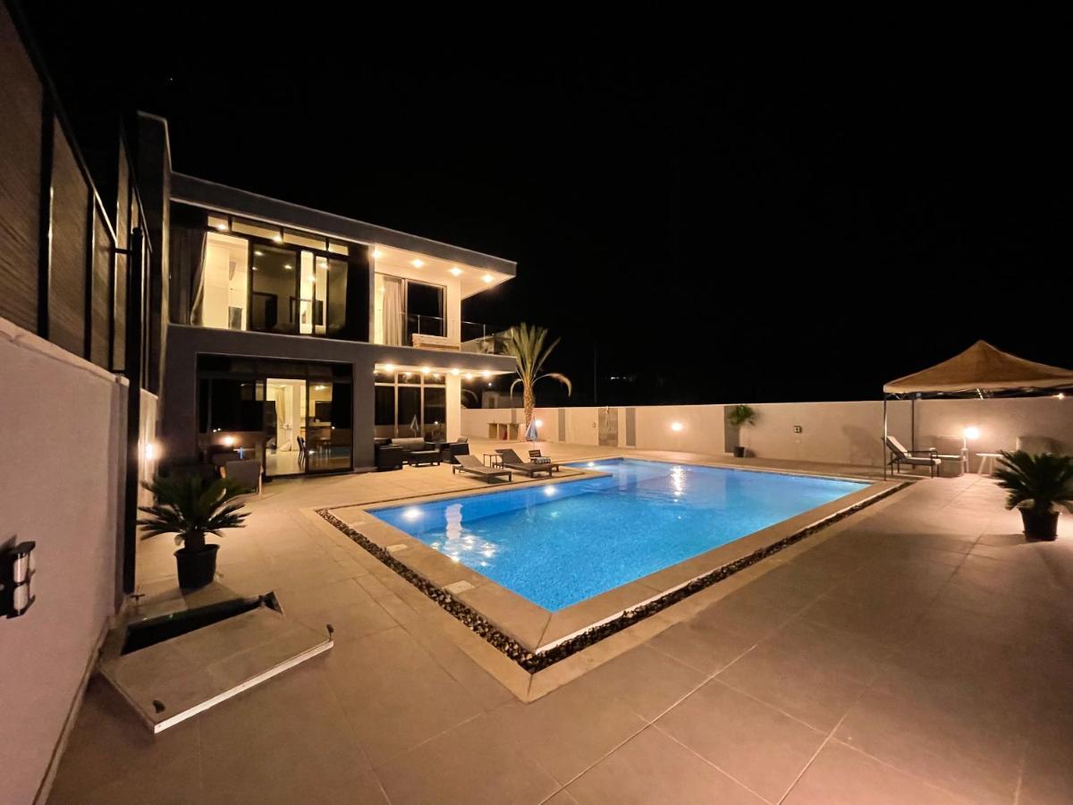 Follow Sea Villa Sweimeh Bagian luar foto